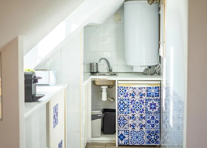 Boavista Apartment, Panoramic Castle, Graca And City Views, Historic Mouraria Lisbon Лиссабон